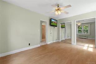 2 Winchester Ave, Yonkers, NY 10710 - Photo 10