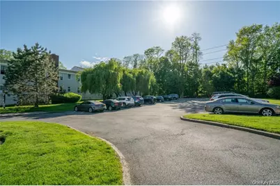 2 Winchester Avenue #1A, Yonkers, NY 10710 - Photo 18