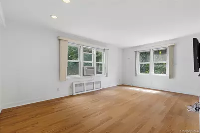 2 Winchester Avenue #1A, Yonkers, NY 10710 - Photo 6