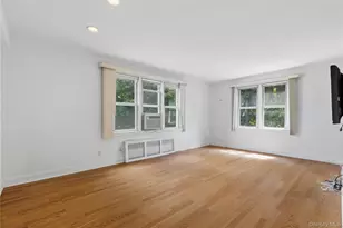 2 Winchester Ave, Yonkers, NY 10710 - Photo 6