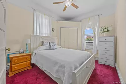 190 Beach 137th Street, Rockaway Park, NY 11694 - Photo 22