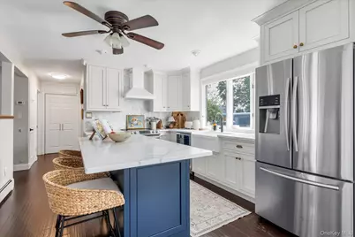 161 Friends Lane, Westbury, NY 11590 - Photo 8