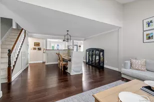 161 Friends Ln, Westbury, NY 11590 - Photo 12