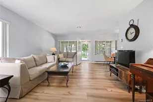 232 Blackpool Ct, Ridge, NY 11961 - Photo 12