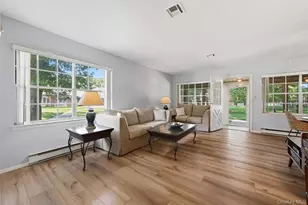 232 Blackpool Ct, Ridge, NY 11961 - Photo 14