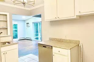 258 Steamboat Rd, Great Neck, NY 11024 - Photo 24