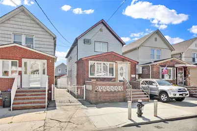 10762 106th Street, Ozone Park, NY 11417 - Photo 4
