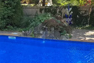 263 Candee Ave, Sayville, NY 11782 - Photo 2
