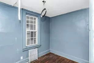 101 Emerson Ave, Floral Park, NY 11001 - Photo 8