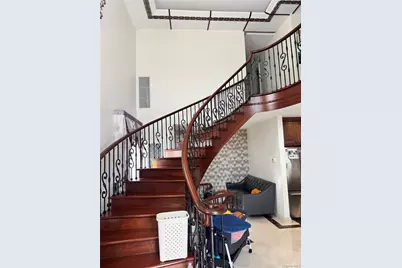 147-22 18th Avenue, Whitestone, NY 11357 - Photo 4