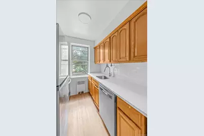 3720 Independence Avenue #3G, Bronx, NY 10463 - Photo 6