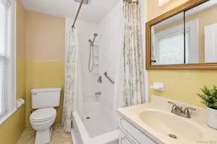 7 Brown St, Sea Cliff, NY 11579 - Photo 22