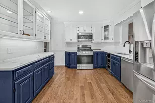 60 Lake Shore Dr, Patchogue, NY 11772 - Photo 6