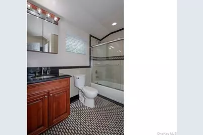 5000 Townhouse Drive #2502, Coram, NY 11727 - Photo 10