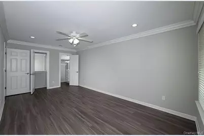 5000 Townhouse Drive #4303, Coram, NY 11727 - Photo 10