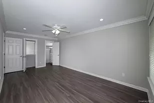 5000 Townhouse Dr, Coram, NY 11727 - Photo 10