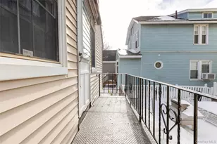 178 Beach St, Bronx, NY 10464 - Photo 2