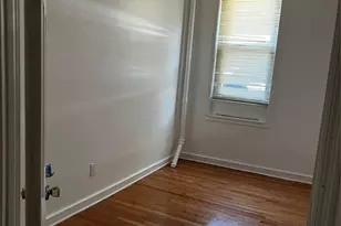 847 E 220th St, Bronx, NY 10467 - Photo 2