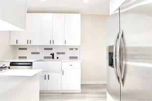 61-10 84th St, Middle Village, NY 11379 - Photo 12
