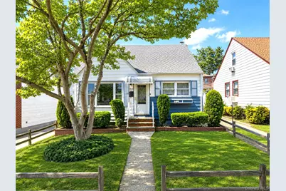 14-30 141st Street, Whitestone, NY 11357 - Photo 2