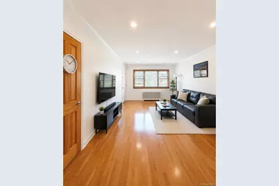 15048 Melbourne Avenue #254A, Flushing, NY 11367 - Photo 2
