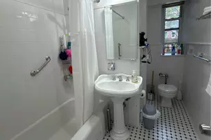 67-38 108th St, Forest Hills, NY 11375 - Photo 8