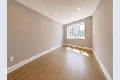 68-02 Jay Ave, Maspeth, NY 11378 - Photo 4