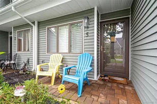 5 Jeremy Cir, Nesconset, NY 11767 - Photo 2