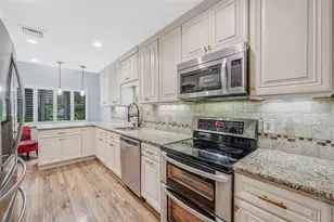 5 Jeremy Cir, Nesconset, NY 11767 - Photo 4