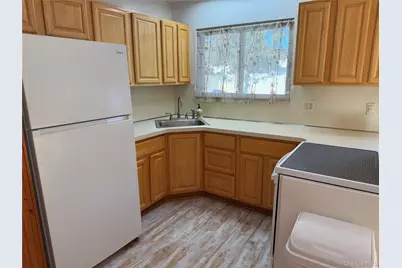 865 Prescott Street, Valley Stream, NY 11580 - Photo 10