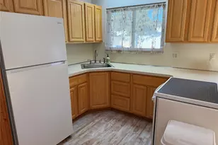 865 Prescott St, Valley Stream, NY 11580 - Photo 10