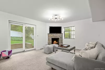 1341 Pelhamdale Avenue, Pelham, NY 10803 - Photo 26