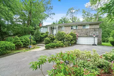 1341 Pelhamdale Avenue, Pelham, NY 10803 - Photo 32