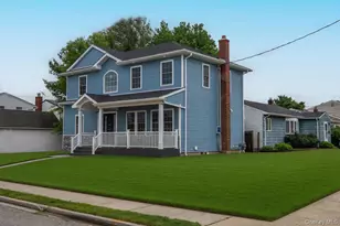 139 Maple Ave, Bethpage, NY 11714 - Photo 2