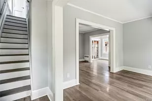 984 Maxwell St, Franklin Square, NY 11010 - Photo 4