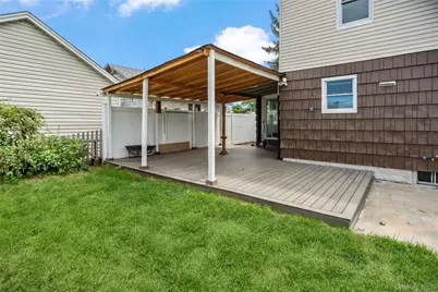984 Maxwell Street, Franklin Square, NY 11010 - Photo 32