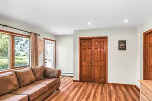 2 Arbor Rd, Syosset, NY 11791 - Photo 16