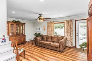 2 Arbor Rd, Syosset, NY 11791 - Photo 4