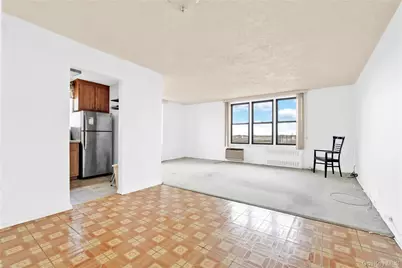 108-05 Astoria Boulevard #6-A, East Elmhurst, NY 11369 - Photo 1