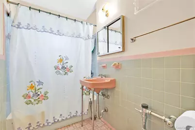 108-05 Astoria Boulevard #6-A, East Elmhurst, NY 11369 - Photo 10