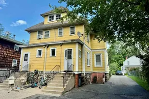 37 Riverside Dr, Suffern, NY 10901 - Photo 2