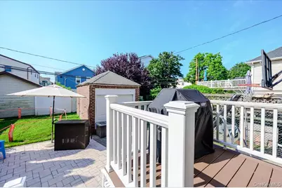 516 W Market Street, Long Beach, NY 11561 - Photo 22