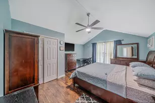 4 Morgan Ave, Port Jefferson Station, NY 11776 - Photo 14