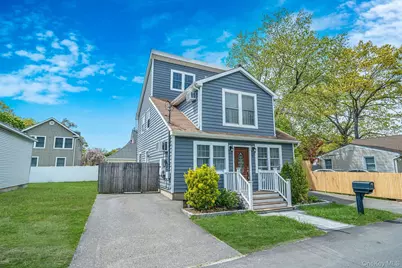 4 Morgan Avenue, Port Jefferson Station, NY 11776 - Photo 2