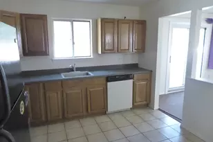 95 Valentine Ave, Glen Cove, NY 11542 - Photo 6