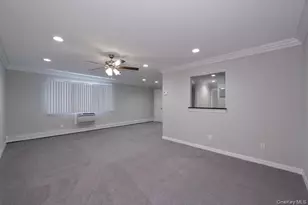 14 Nottingham Pl, Coram, NY 11727 - Photo 6