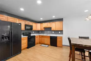 23 Scarborough Ln, Wappingers Falls, NY 12590 - Photo 6