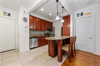 10716 37th Avenue #3B, Corona, NY 11368 - Photo 4
