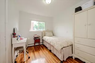 30 Cheshire Rd, Inwood, NY 11096 - Photo 12