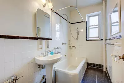 77-15 113th Street #6K, Forest Hills, NY 11375 - Photo 30